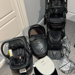 Egg 2 Jurassic Black Travel System
